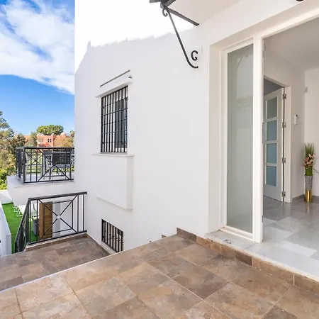 Apartment Luxury Cabopino *